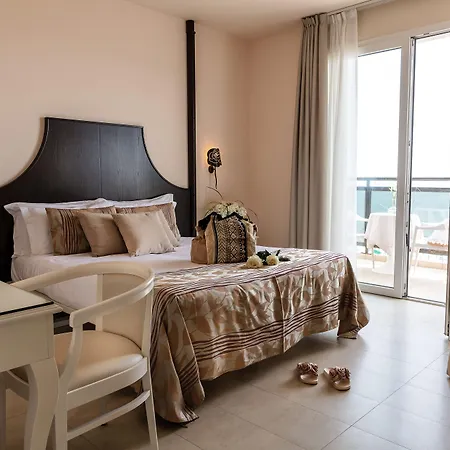 Baia Del Mar Boutique Hotel 4*